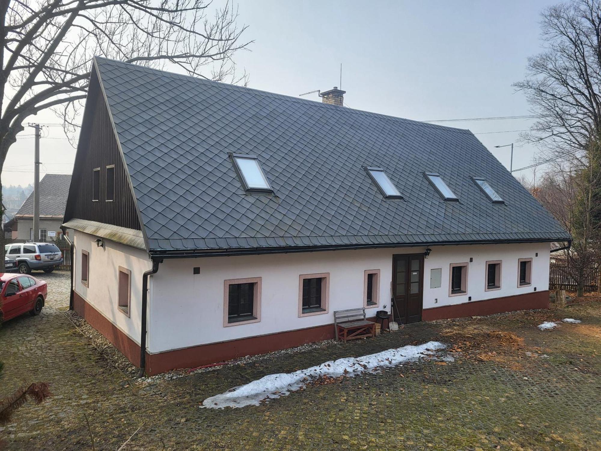 Pensiony A Ubytovani V Kempu Indiana Edrovice 外观 照片